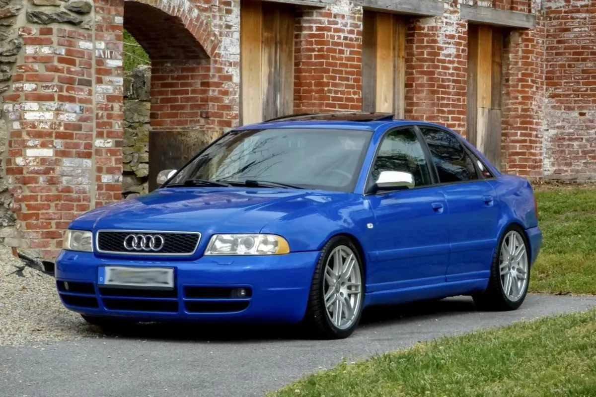 Audi S4